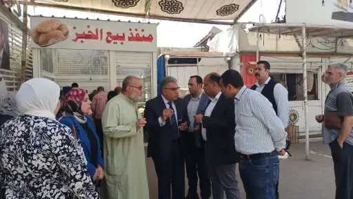 محافظ الدقهلية يتفقد المعرض الدائم للسلع الغذائية بحي شرق المنصورة