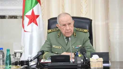 قائد الجيش الجزائري يحذر: قواتنا في جاهزية عالية