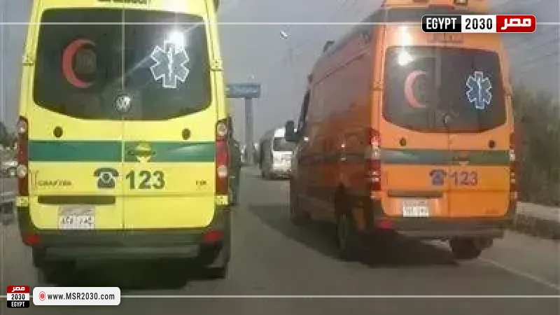 الاسعاف تنقل المصابين 