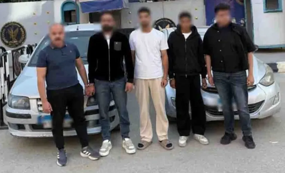 المتهمين 