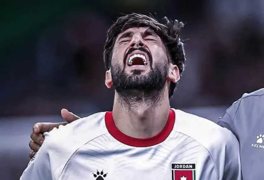 عاجل| هدف الأهلي السابق.. مدرب منتخب الأردن يُعلن انتقال يزن النعيمات لفريق إماراتي
