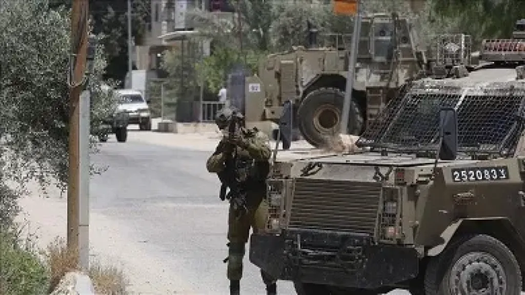 إصابات بين الفلسطينيين في اعتداءات للمستوطنين والجيش الإسرائيلي بالضفة الغربية