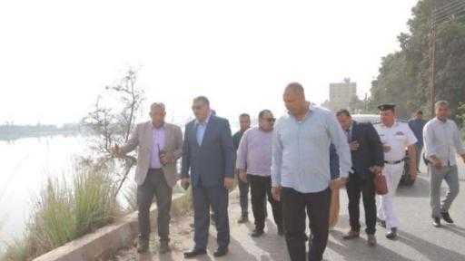 محافظ قنا يتفقد منطقة هبوط نجع موسى وأسفل كوبري نجع حمادي