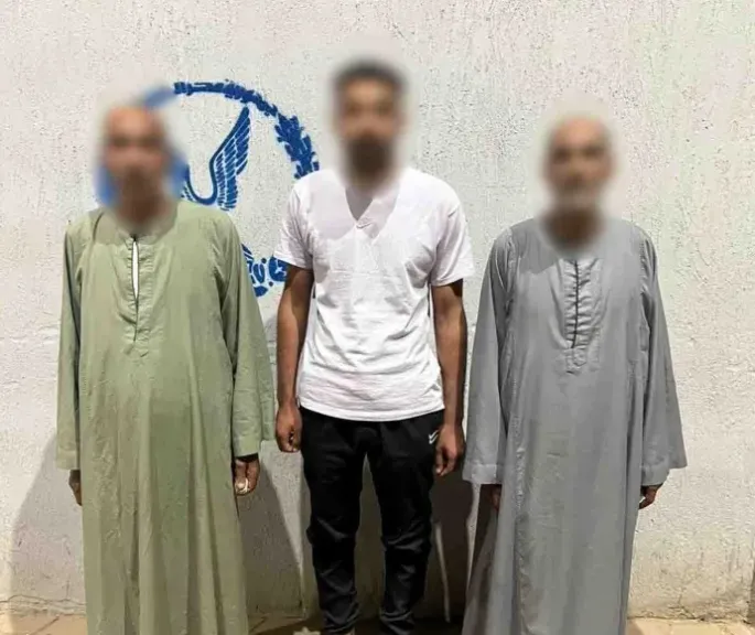 المتهمين 