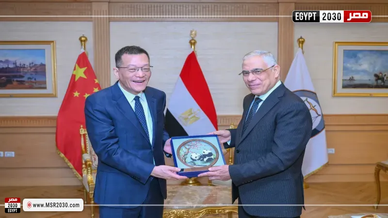 النائب العام يبحث مع نظيره لمدينة جوانزو الصينية 