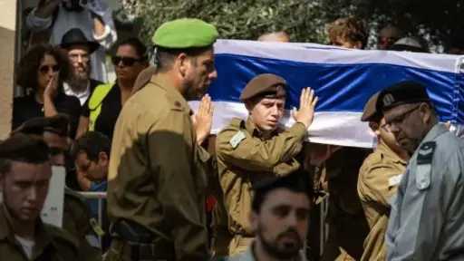 الثالث في 5 أيام.. مقتل ضابط إسرائيلي بمعارك في جنوب لبنان