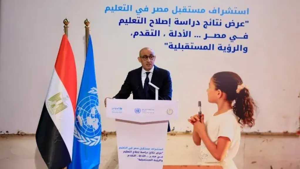 وزير التعليم: نتطلع لبناء جيل يتقن مهارات البرمجة والذكاء الاصطناعي والثقافة المالية
