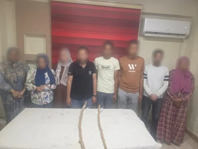 المتهمين 