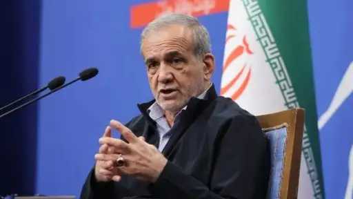 الرئيس الإيراني يقر بصعوبات في تأمين الوقود وبعض... الرئيس الإيراني يقر بصعوبات في تأمين الوقود وبعض مصادر الطاقة