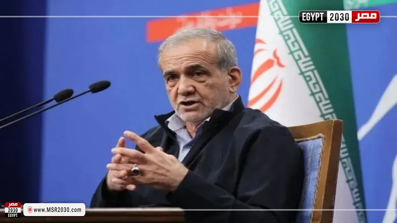 الرئيس الإيراني يقر بصعوبات في تأمين الوقود وبعض مصادر الطاقة