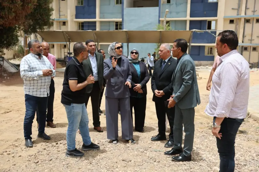 جانب من جولة محافظ الوادي الجديد