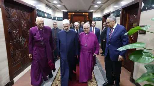 شيخ الأزهر يستقبل رئيس الكنيسة الأسقفية الأنجليكانية والوفد... شيخ الأزهر يستقبل رئيس الكنيسة الأسقفية الأنجليكانية والوفد المرافق له للتهنئة بقرب حلول عيد الأضحى المبارك