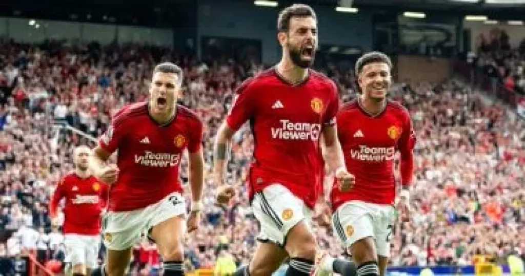 رسميا.. مانشستر يونايتد يعلن استمرار مايكل كاريك حتى 2028