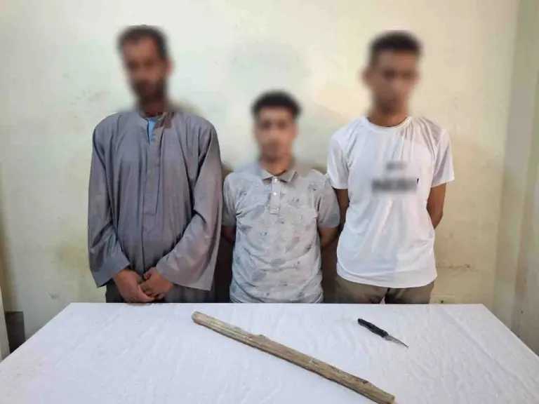 ضبط طرفي مشاجرة بالأسلحة البيضاء والعصي في البحيرة بسبب خلافات جيرة