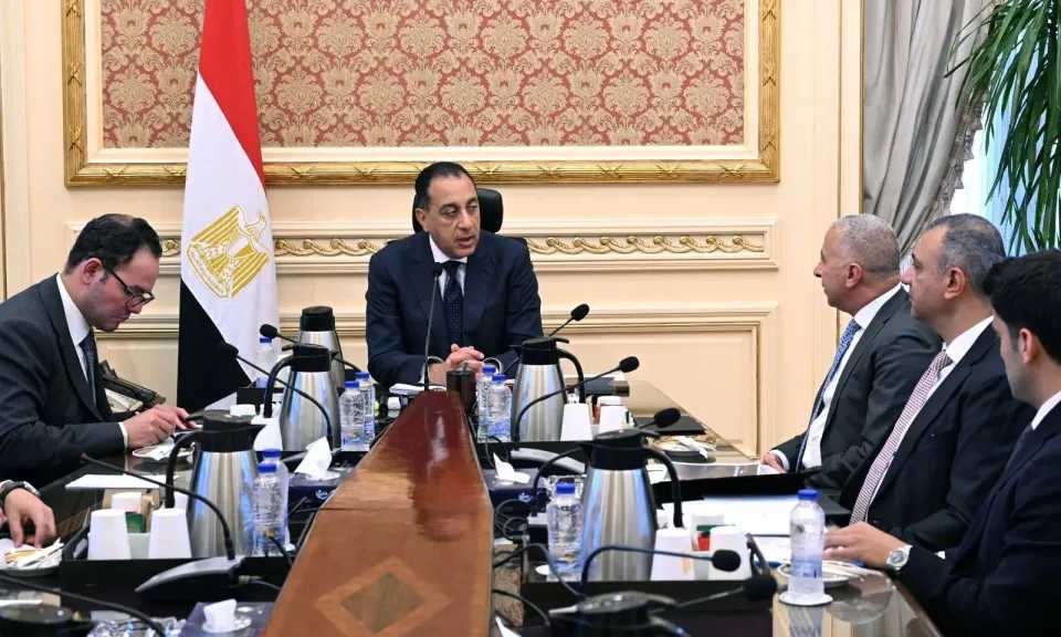 رئيس الوزراء يلتقى الرئيس التنفيذي والعضو المنتدب لشركة ”السويدي إلكتريك” لبحث خطة عمل وتوسعات الشركة