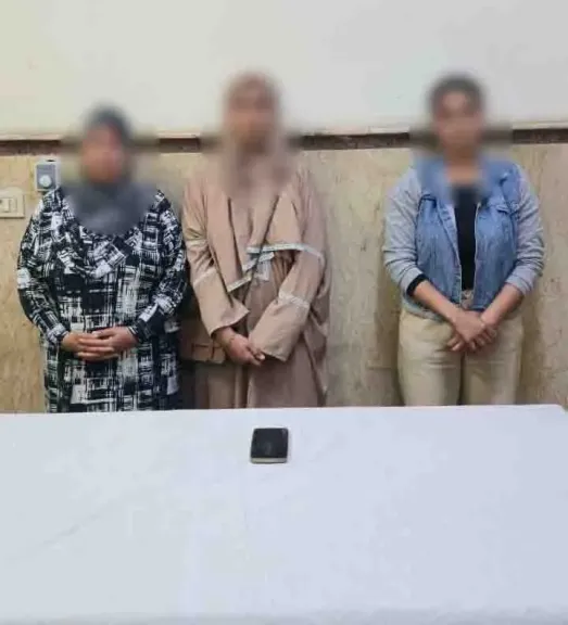 المتهمين 