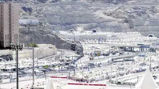 وزارة الحج السعودية تدعو الحجاج للبقاء في المخيمات... وزارة الحج السعودية تدعو الحجاج للبقاء في المخيمات بعرفات حتى الرابعة عصرًا