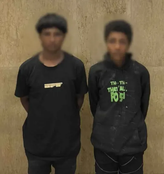 المتهمين 