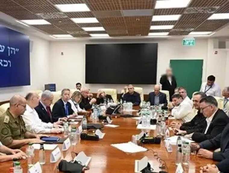 رغم هدنة معلنة من واشنطن.. نتنياهو: نعمّق عملياتنا في لبنان والجيش يعمل بقوات كبيرة على الأرض