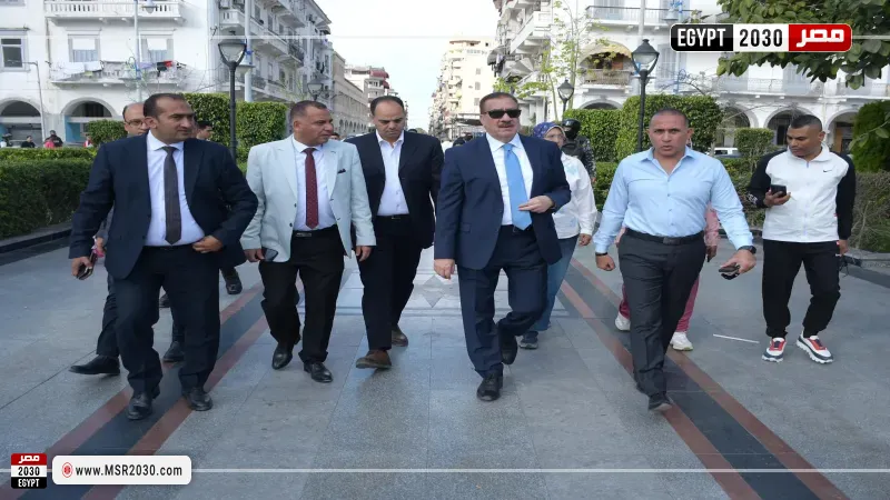 محافظ بورسعيد يتفقد حديقة فريال