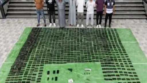 مصرع 4 عناصر جنائية شديدة الخطورة وضبط أكثر... مصرع 4 عناصر جنائية شديدة الخطورة وضبط أكثر من 1.2 طن مخدرات بأسيوط