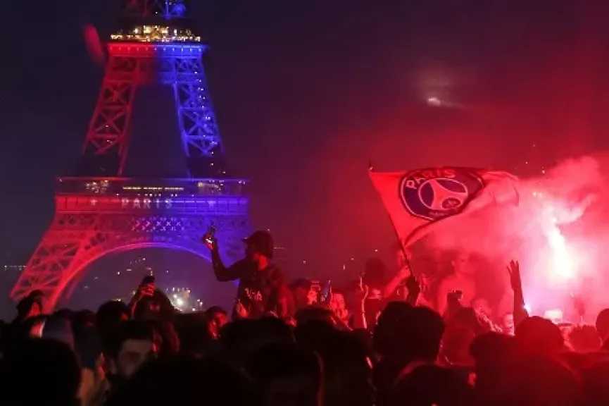 حالة وفاة و200 إصابة بسبب شغب جماهير باريس بعد التتويج بدوري الأبطال