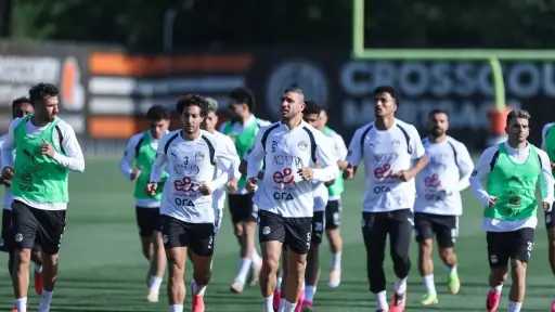 تفاصيل مران منتخب مصر الأول في أمريكا استعدادًا... تفاصيل مران منتخب مصر الأول في أمريكا استعدادًا لمواجهة البرازيل