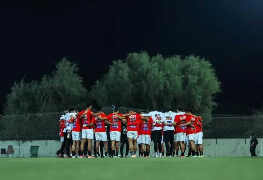 الكشف عن كواليس غياب صلاح ومرموش عن الصورة الرسمية لمنتخب مصر في المونديال