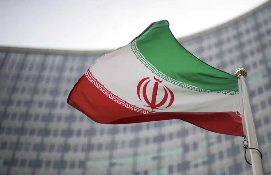 عاجل.. إيران توقف تبادل الرسائل مع واشنطن