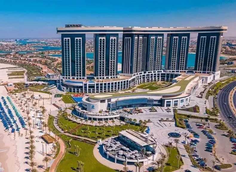 رئيس جهاز مدينة العلمين الجديدة: المدينة ستشهد إقامة العديد من الأحداث الدولية والمعارض والمهرجانات