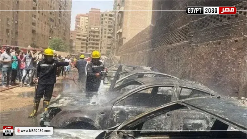  حريق داخل جراج سيارات