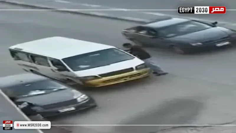 كشف ملابسات فيديو متداول حول تحصيل مبالغ مالية من سائقي الأجرة