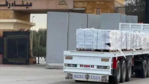 قافلة المساعدات الإنسانية «زاد العزة 207» تتوجه إلى قطاع غزة