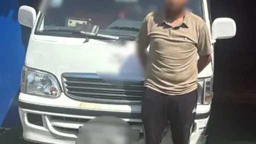 ضبط سائق ميكروباص سار عكس الاتجاه بالشرقية بعد تداول فيديو الواقعة