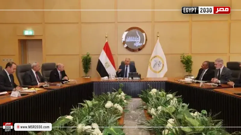 خلال الاجتماع