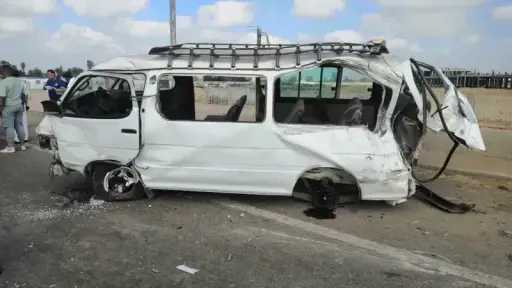 إصابة 4 أشخاص في انقلاب ميكروباص بطريق إسكندرية... إصابة 4 أشخاص في انقلاب ميكروباص بطريق إسكندرية الزراعى
