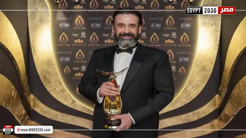 كريم عبد العزيز