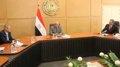 وزير الكهرباء يبحث مع ”China Energy” و”EPPEI” مستقبل الطاقة المتجددة وتخزين الكهرباء