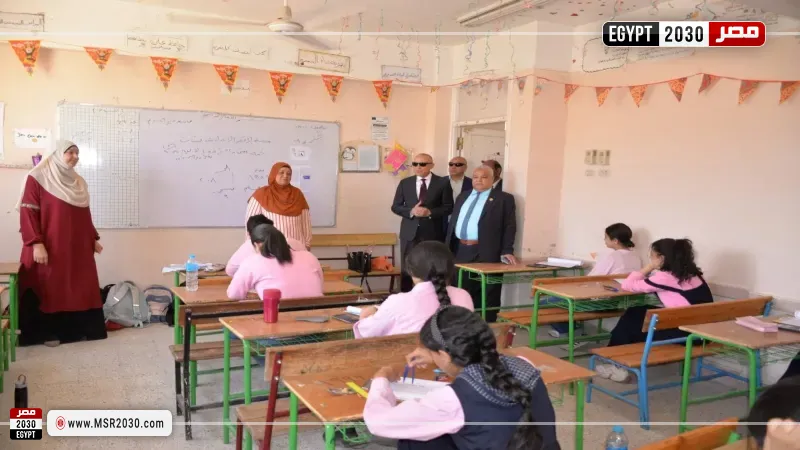جانب من جولة المحافظ