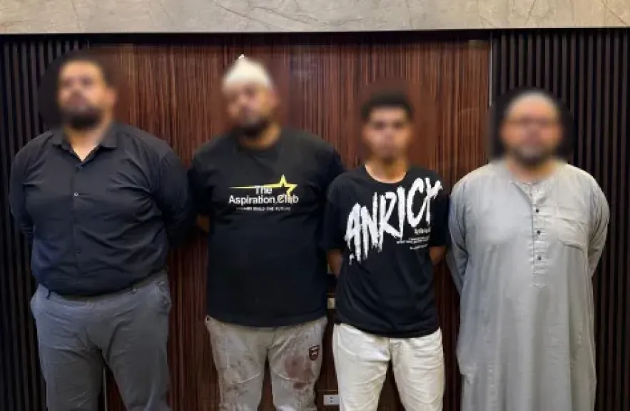 المتهمين 