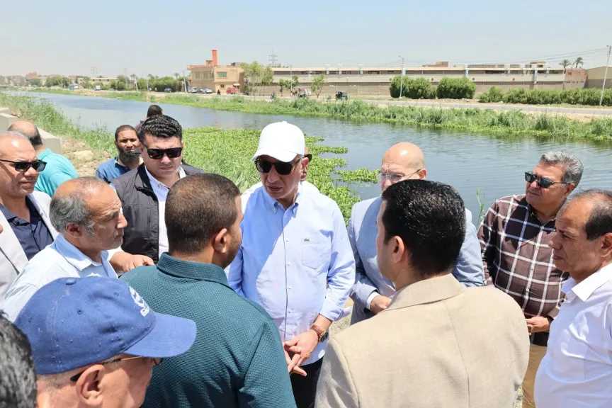 محافظ الجيزة يتفقد مشروعي تطوير محور المريوطية وكوبري السيارات أعلى مزلقان أبو النمرس