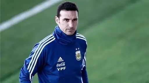 سكالوني يثير قلق جماهير الأرجنتين قبل كأس العالم... سكالوني يثير قلق جماهير الأرجنتين قبل كأس العالم 2026