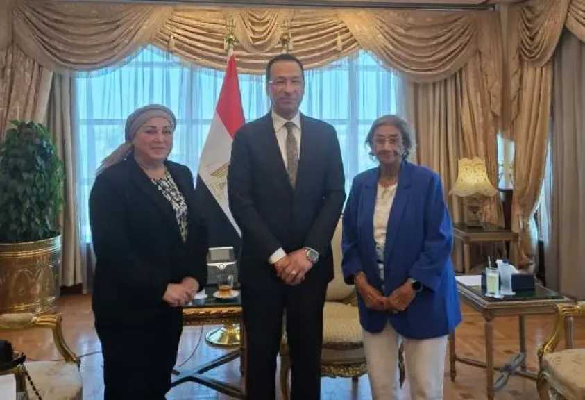 الاتصالات تُفعّل بروتوكول التعاون مع أكاديمية الفنون لدعم التحول الرقمي وتطوير التعليم السينمائي