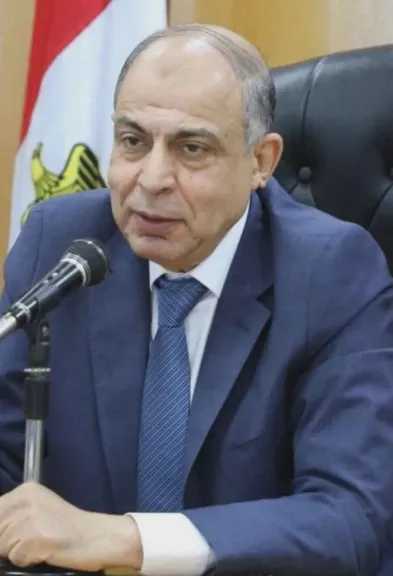محافظ المنيا يستعرض مؤشرات الأداء في اجتماع اللجنة العليا لاسترداد أراضي الدولة