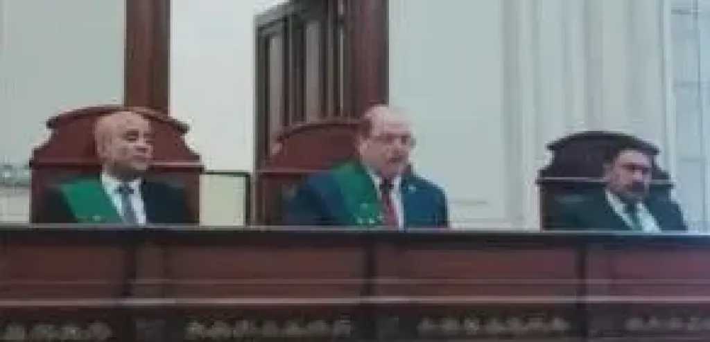 بعد استدراج الضحية وسرقته.. الإعدام لمتهمين والسجن لاثنين آخرين في الإسكندرية