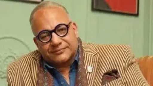 إلزام بيومي فؤاد بسداد أجر خادم شهريًا لطليقته... إلزام بيومي فؤاد بسداد أجر خادم شهريًا لطليقته بقرار من محكمة الأسرة