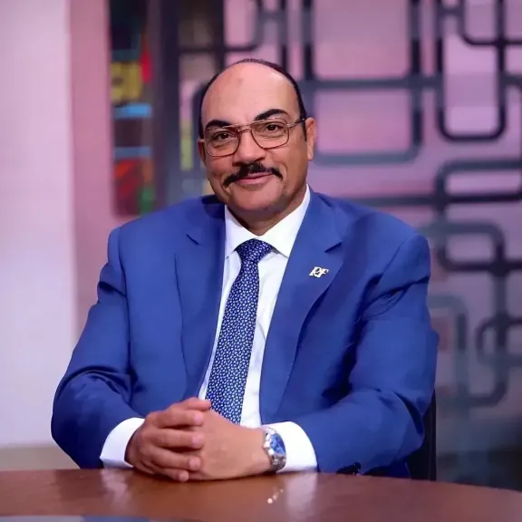 اللواء الدكتور رضا فرحات