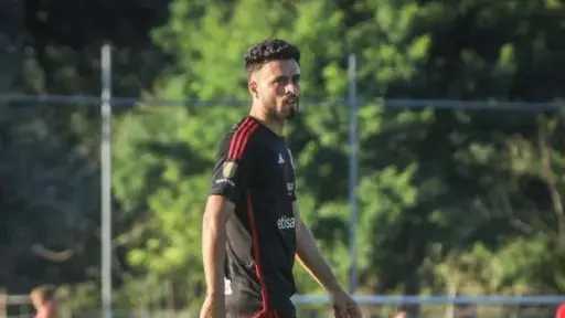 صلاح محسن يُحدد موقفه من الانضمام إلى الزمالك صلاح محسن يُحدد موقفه من الانضمام إلى الزمالك