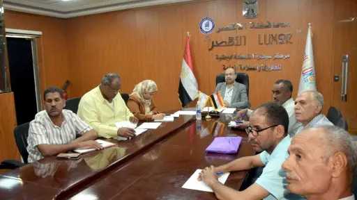 سكرتير عام الأقصر يتابع مستجدات ملفات التقنين والمتغيرات... سكرتير عام الأقصر يتابع مستجدات ملفات التقنين والمتغيرات المكانية مع التنمية المحلية
