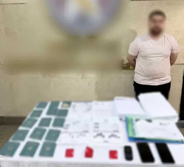 ضبط متهم بالنصب على مواطنين بزعم تسهيل السفر للعمل بالخارج بالقاهرة والجيزة